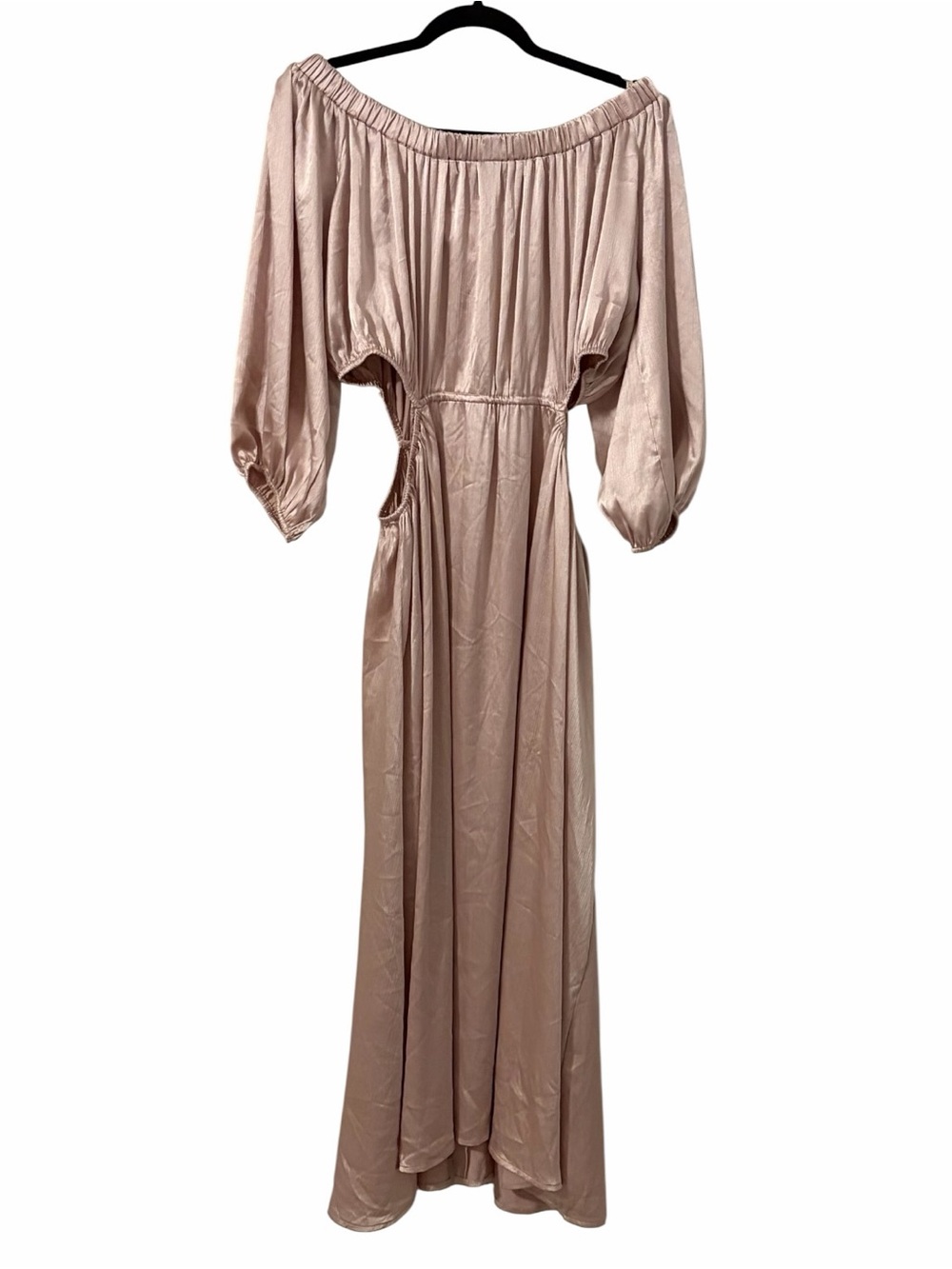 Arula Satin Off Shoulder Cutout Maxi Dress Champagne Resort Glam - Picture 2 of 10
